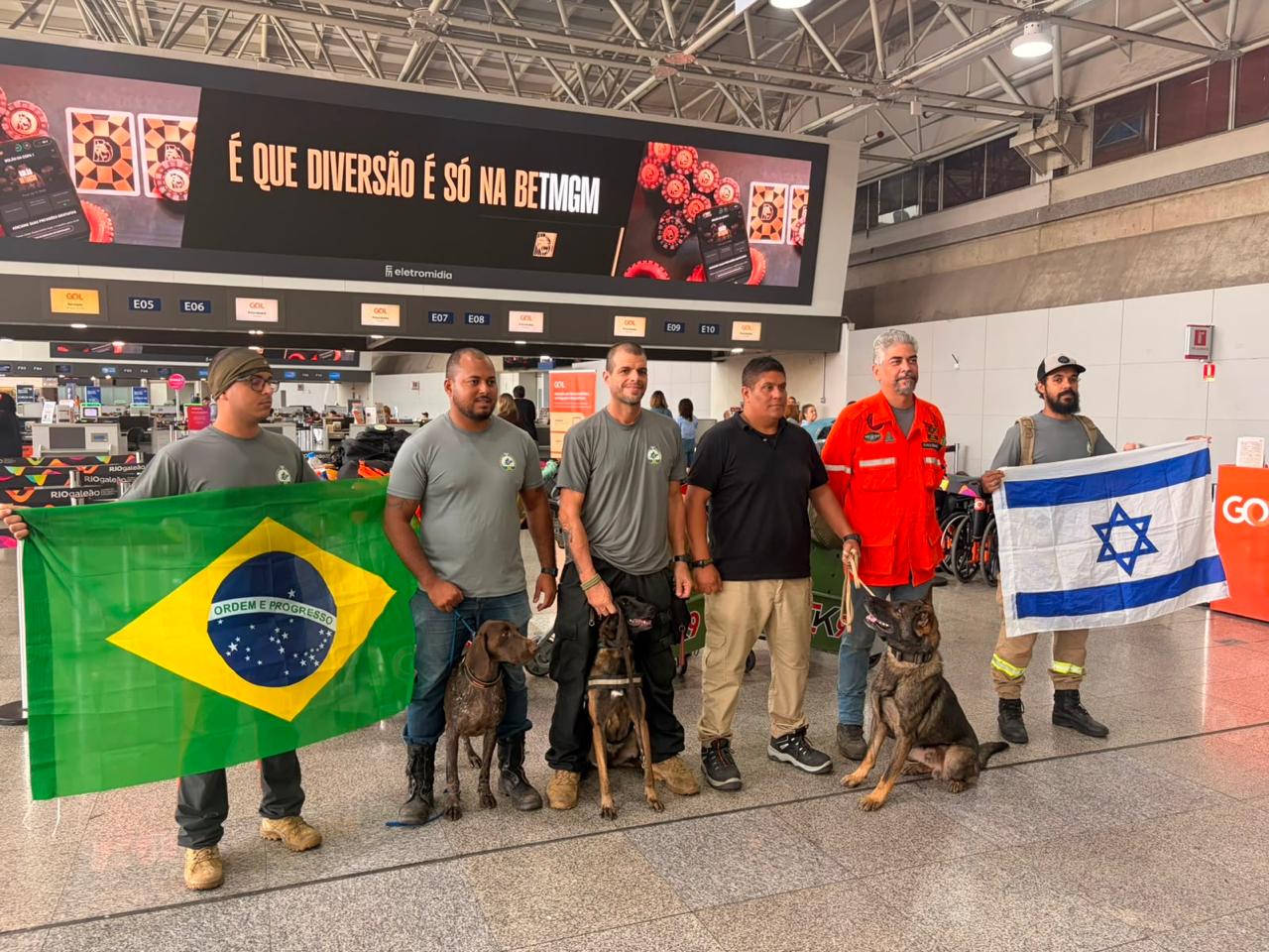 Equipe multidisciplinar da CK9